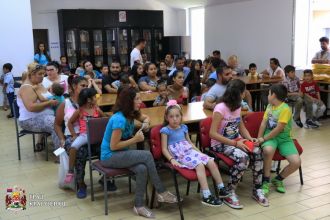 Школски прибор за предшколце и прваке ромске националности