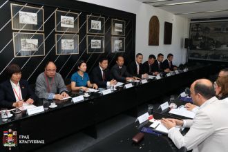Delegacija kineskog Instituta WANLI posetila Kragujevac