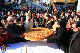 Анкица Маркићевић извукла златник из Божићне чеснице