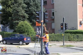 Замењена застарела семафорска опрема код Ћифтине ћуприје